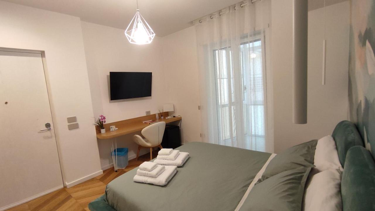 Toledo Lab Hotel Napoli Bagian luar foto
