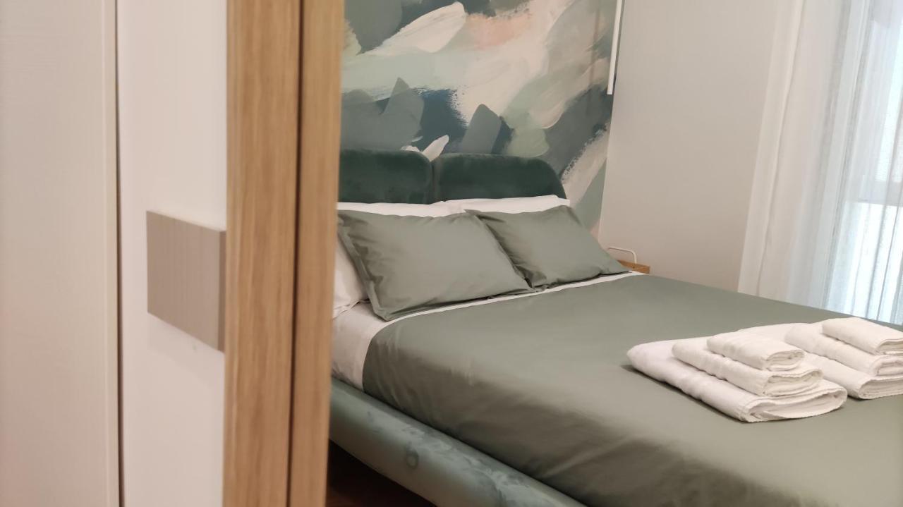 Toledo Lab Hotel Napoli Bagian luar foto
